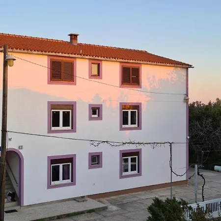 Apartment Jelena Petrcane